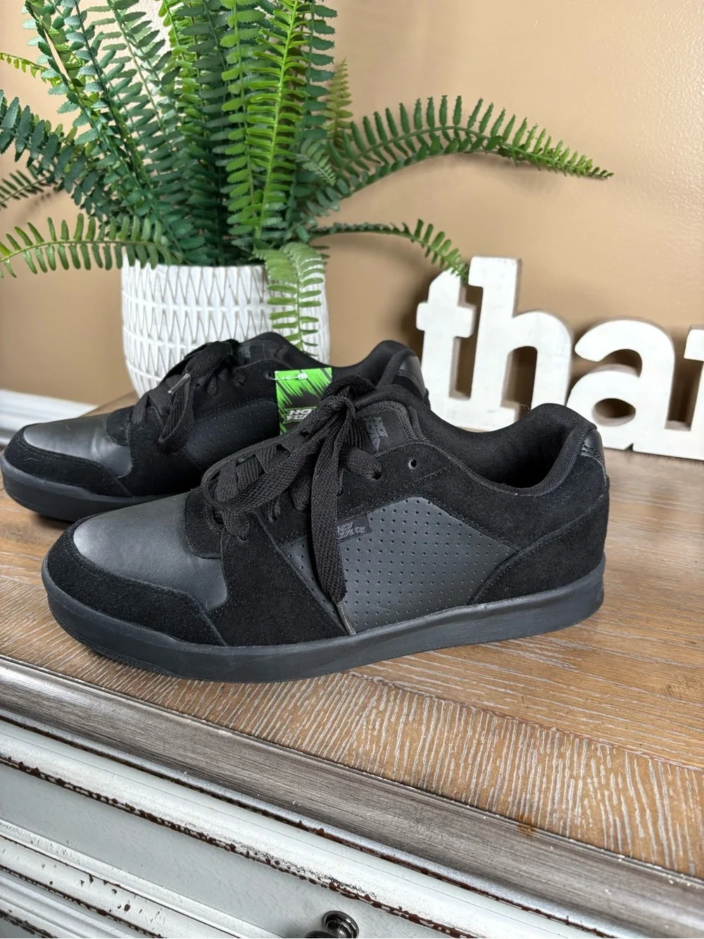 No Fear - Shift Skate Shoe Size 10 Black Brand New